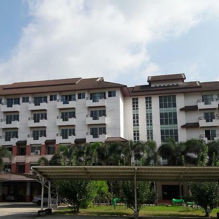 Ingfah Apartment Hat Yai Luaran gambar